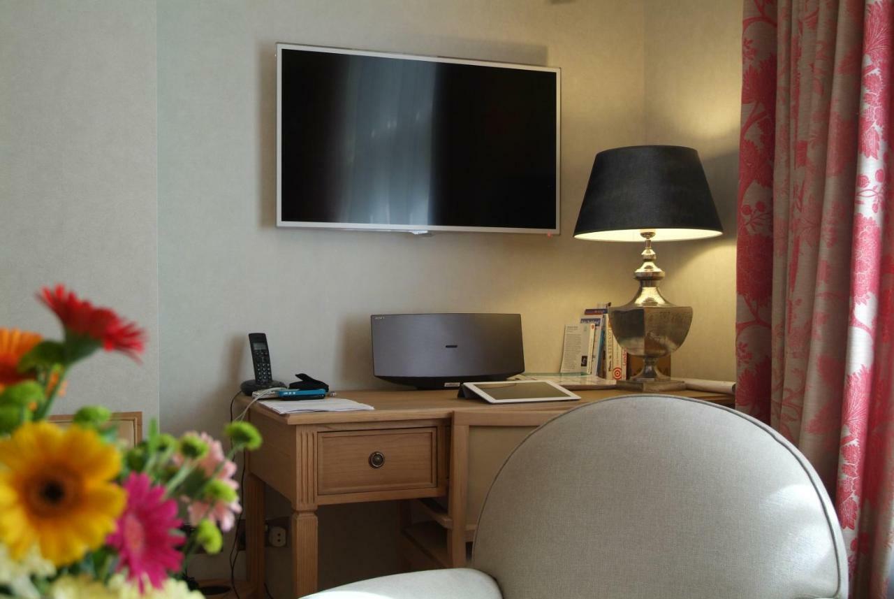 Chelsea: Exceptional 1Br W/Views Of The River Thames & Battersea Park Apartment London Ngoại thất bức ảnh