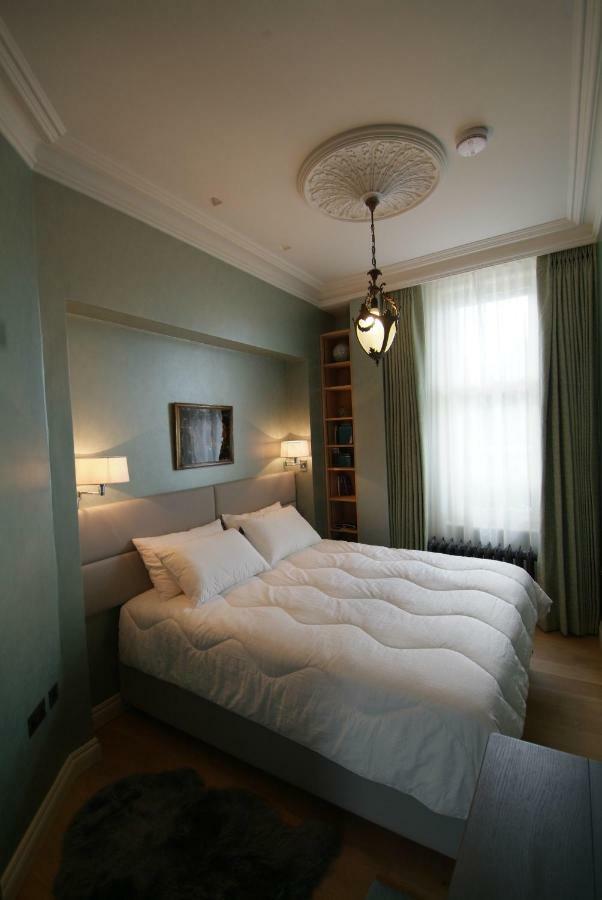 Chelsea: Exceptional 1Br W/Views Of The River Thames & Battersea Park Apartment London Ngoại thất bức ảnh